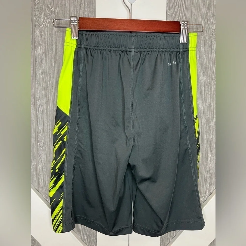 D12.31 Nike Boys Dri-Fit Basketball Shorts Gray Florescent Green/Yellow Medium